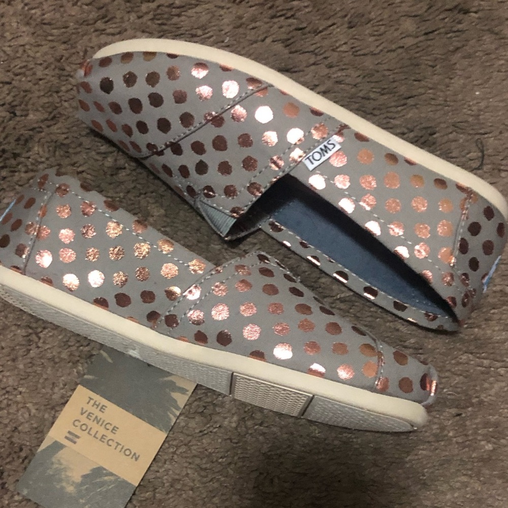 Toms Women’s Shoes